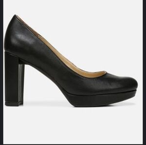 Naturalizer Women's Berlin Pump